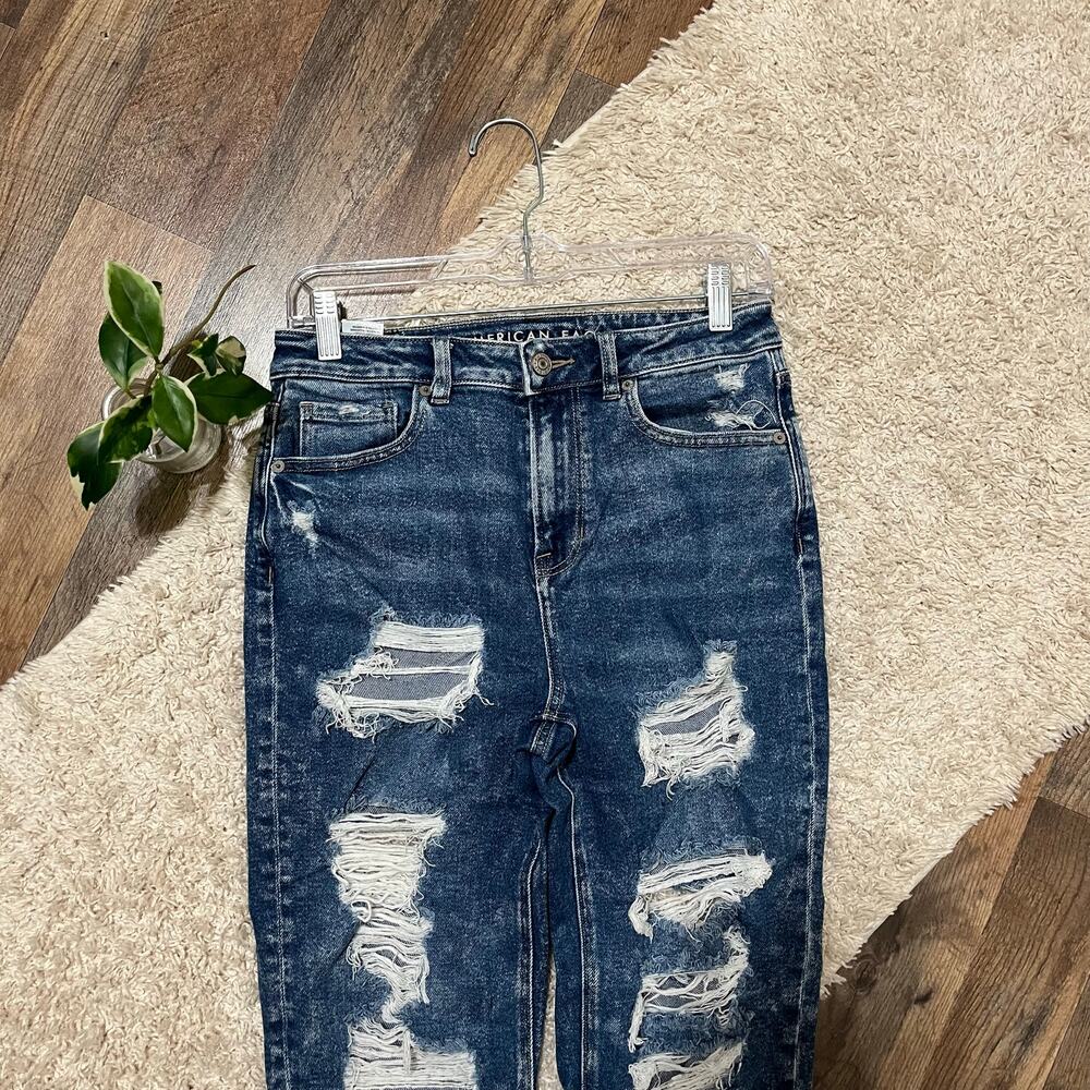 American Eagle Size 4 Regular Acid Wash Stretch Distressed High Rise Mom Jeans - Picture 2 of 8